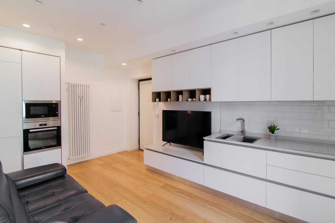 Ferienwohnung Ross Quadrell - Milano Exterior foto